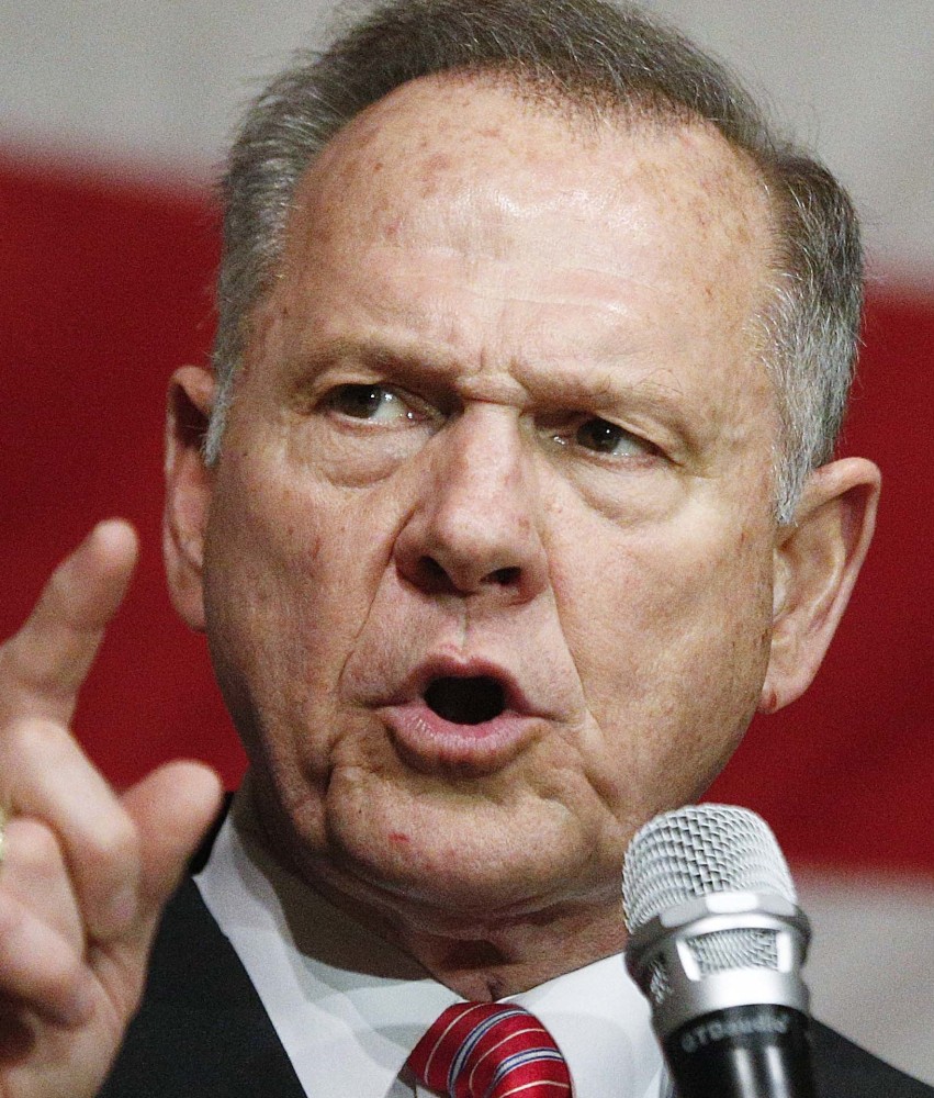 Roy Moore could face an ethics investigation or even expulsion, but the Senate can't keep him from being sworn in.