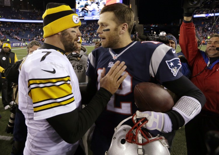 Pittsburgh quarterback Ben Roethlisberger, left, and New England quarterback Tom Brady lead their teams into Sunday's game in Pittsburgh, which is expected to be a key determining factor in who gets the top seed for the upcoming playoffs.