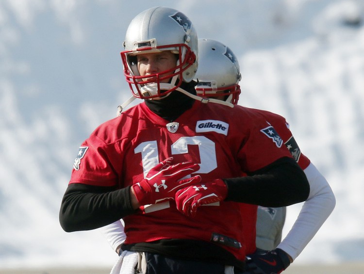 Tom Brady practiced on Friday wearing a glove on his throwing hand, apparently because of a cut sustained in practice earlier this week. But Brady is still expected to play when the Patriots host the Jacksonville Jaguars in the AFC championship on Sunday in Foxborough, Mass.