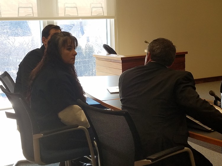 Shawna Gatto during a hearing Thursday in Knox County Unified Court flanked by defense attorneys Philip Cohen, right, and Jeremy Pratt, left.

