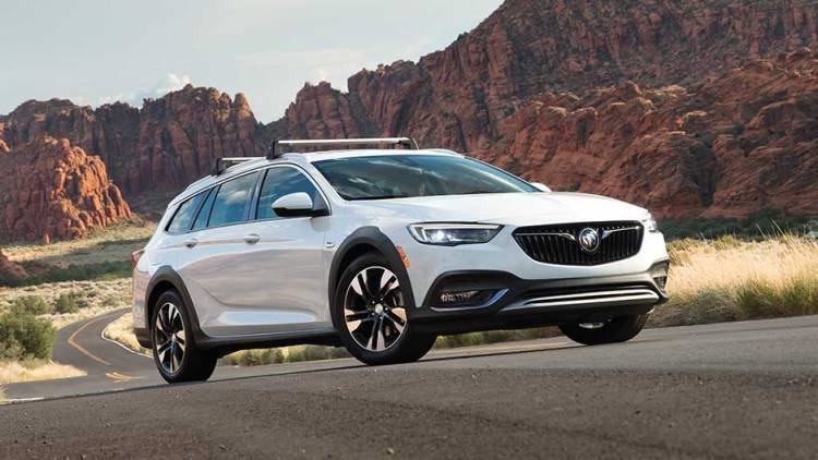 Buick's 2018 Buick Regal TourX sport wagon is handsome and practical.