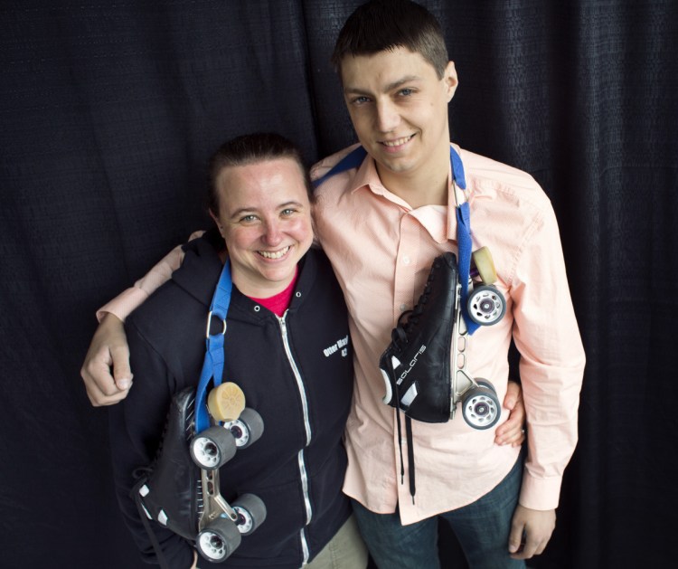 Roller derby skater Ali Kiger, known as "Otter Mayhem," will donate a kidney to Jonathan Lyon, aka "Flyin Lyon." They met face-to-face for the first time on Saturday.
