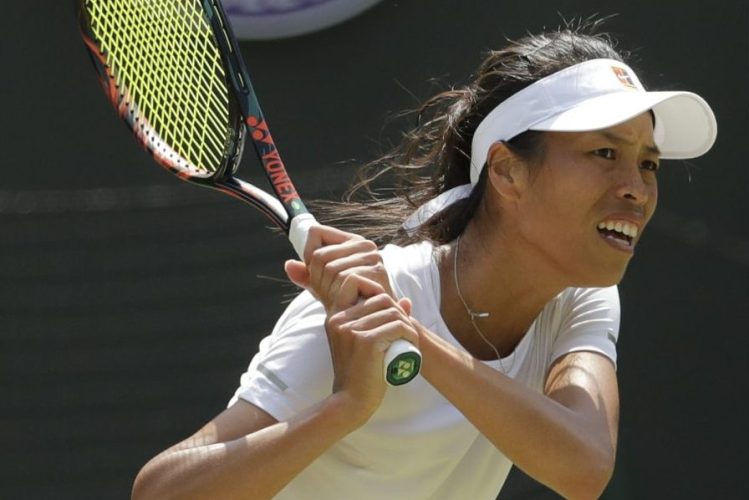 Su-Wei Hsieh of Taiwan knocked off top-seeded Simona Halep of Romania  3-6, 6-4, 7-5 in the third round at Wimbledon on Saturday.