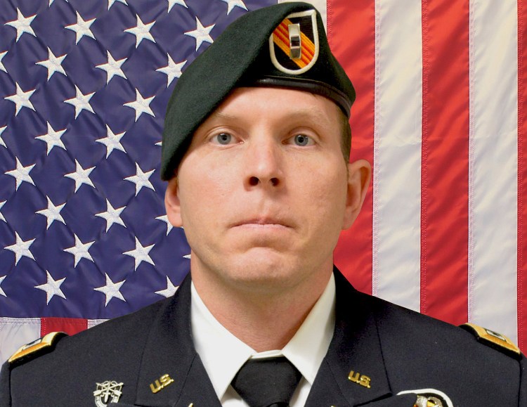 Army Chief Warrant Officer 2 Jonathan R. Farmer, 37, of Boynton Beach, Fla., was killed in the northern Syrian town of Manbij on Wednesday. He was a graduate of Bowdoin College in Brunswick.
