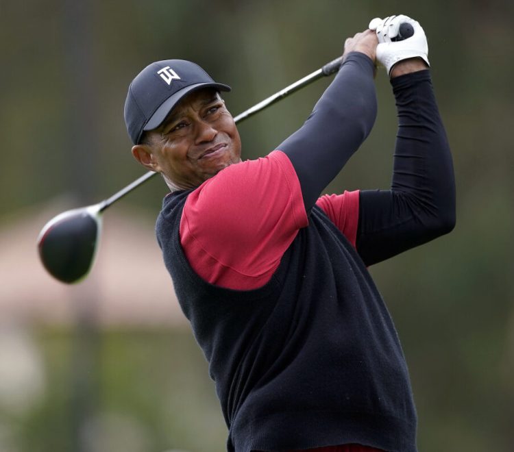 Tiger Woods plans to play at The Players Championship this weekend, and will see how his sore neck and back feel to determine his pre-Masters schedule.