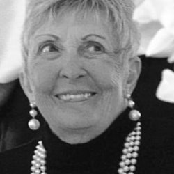 Shirley Marie Lyons