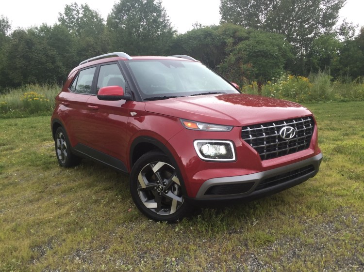Compact crossover SUVs are rapidly displacing small cars in the American market. 