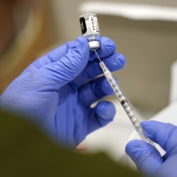 Virus Outbreak Military Vaccine