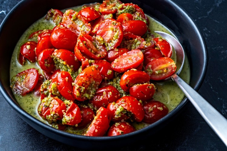 Spicy and Sour Tomatoes
