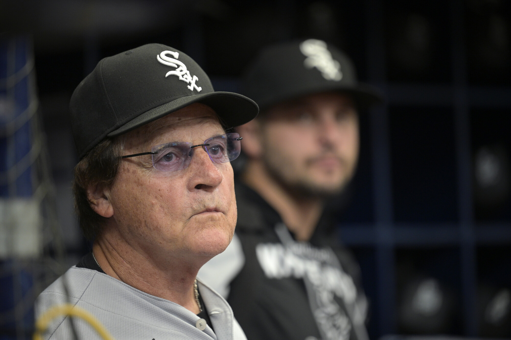 Tony La Russa steps down as White Sox manager, cites health issues 