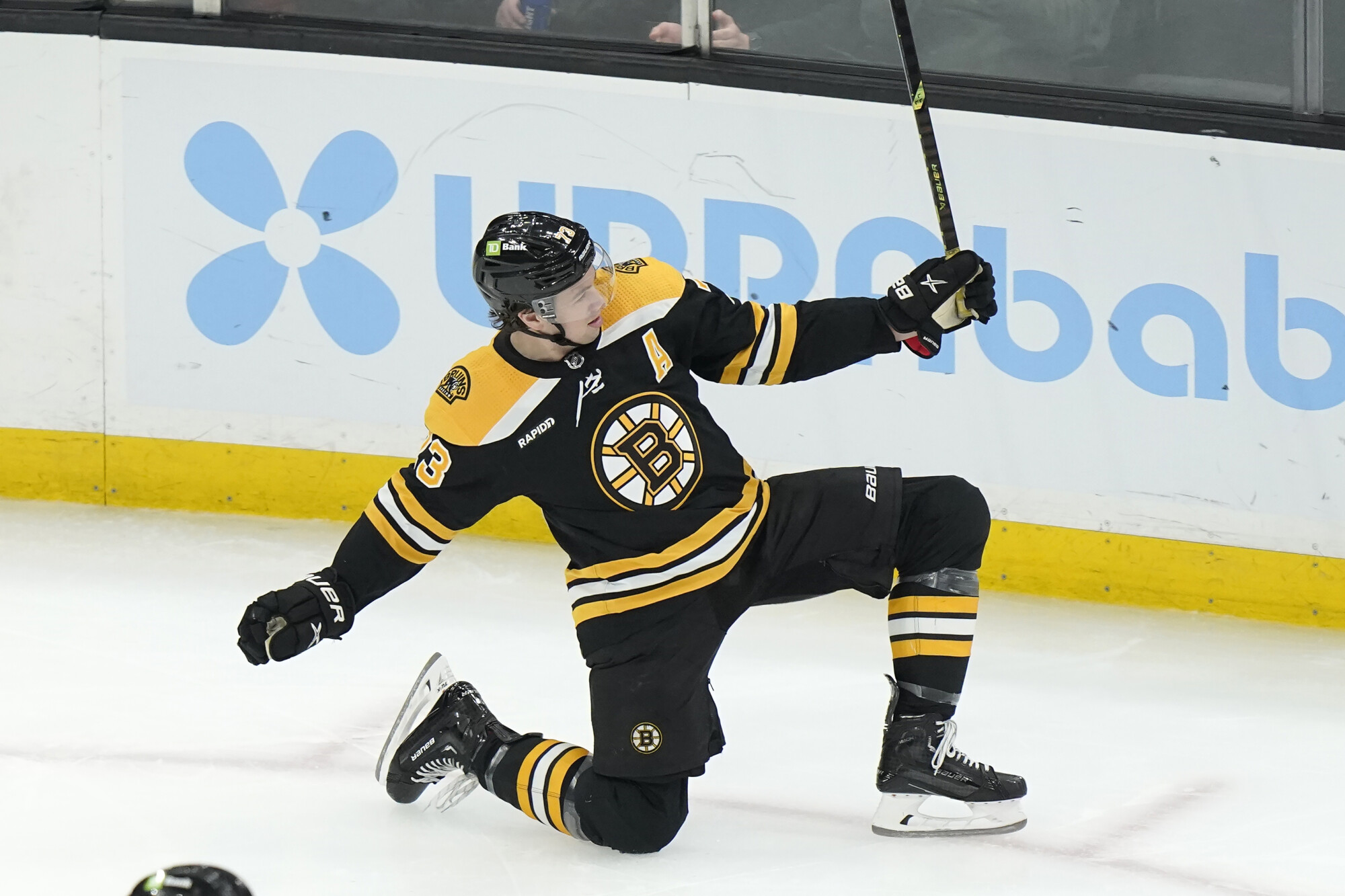 Boston Bruins Notebook: McAvoy out next two weeks