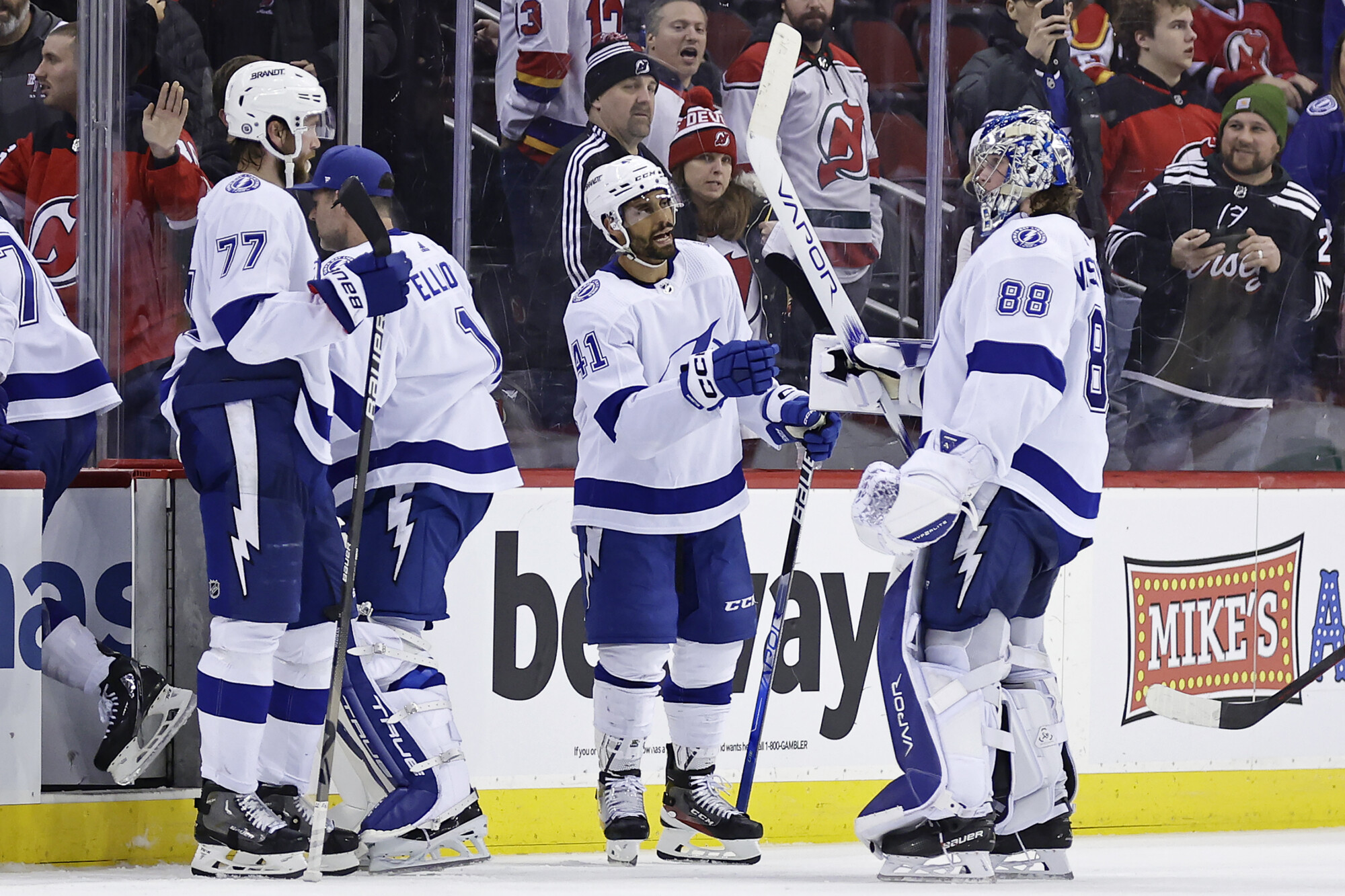 Sports digest: Lightning, goalie Andrei Vasilevskiy top Canadiens again