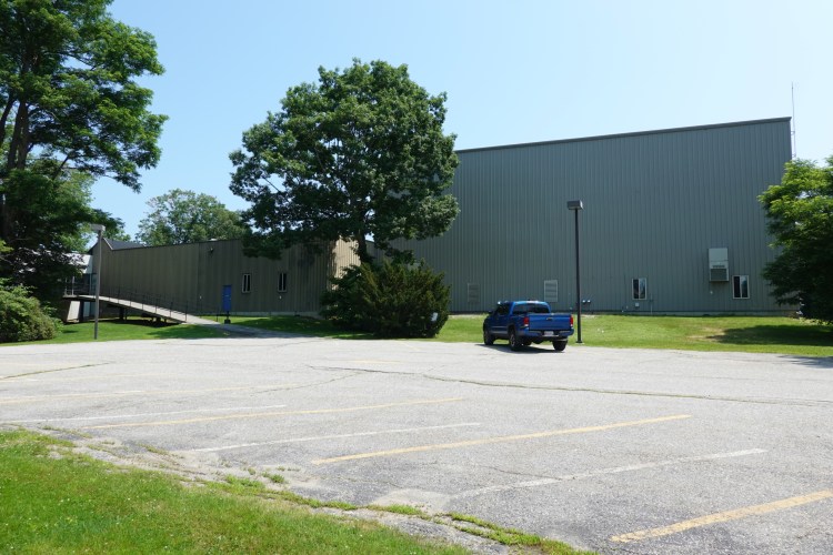 This mixed-use building at 248 Northport Ave. in Belfast, Maine contains warehouse, manufacturing, and office space.