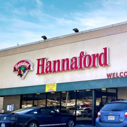 JRW Realty Closes $13 Million Transaction on a Hannaford Grocery in Massachusetts