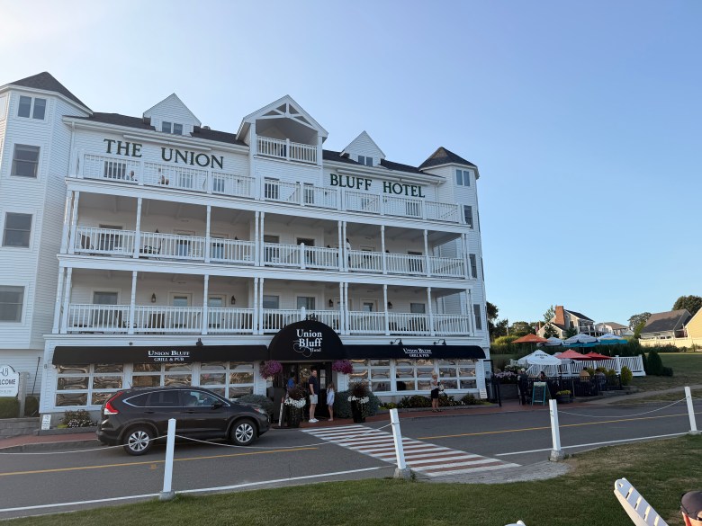 pressherald.com - Isabelle Oss - York's Union Bluff Hotel wins final site plan approval for massive expansion